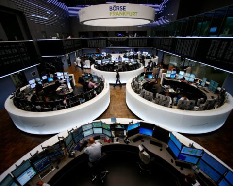 Stocks dip, 2-year US yield falls after Fed's Williams cools rate hike bets
