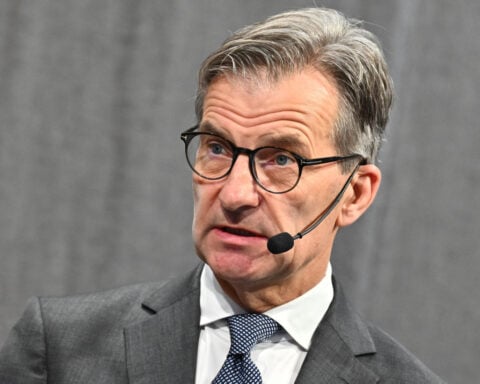 Basel chief says risks becoming more interconnected as international cooperation wanes