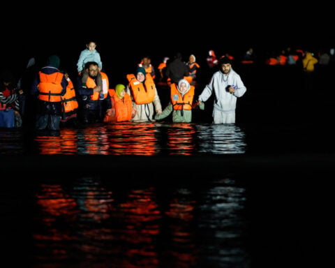 UK-France deal aimed at reducing number of migrants crossing Channel in small boats is scrapped