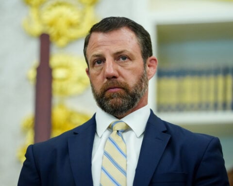 Whiplash over ICE arrests exposes disconnect between Trump and Markwayne Mullin