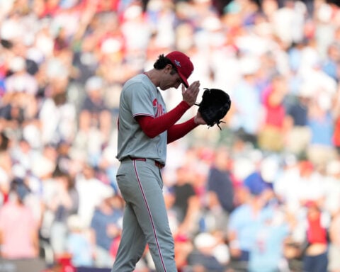 Bohm's homer in 10th lifts Phillies over Braves 4-3 to force decisive Game 3