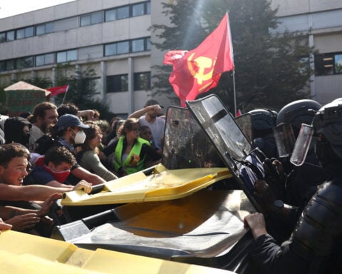 Crisis meeting told France's hardleft party behind school protests, says source