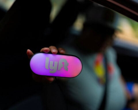 Lyft will pay $272.5 million to settle California driver wage theft claims