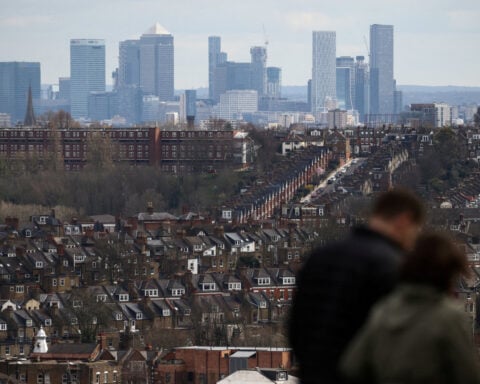 UK homeowners take a hit as global bond selloff deepens