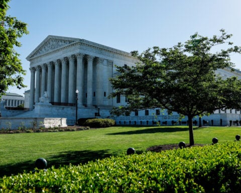 Supreme Court to weigh Trump's mandatory immigration detention policy
