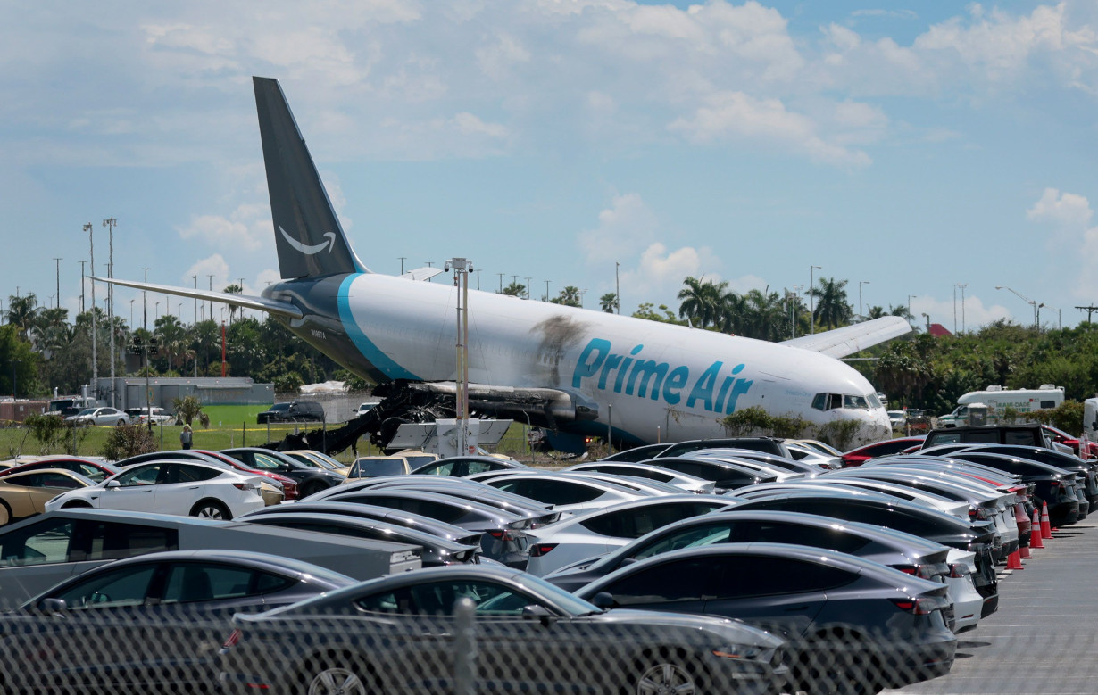 Amazon Air cargo plane flew past nearly half of Miami runway before deadly landing, NTSB says