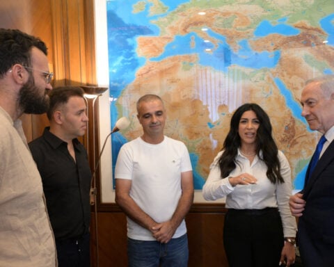 Israeli passenger says he knew what to do on flydubai plane after watching TV show