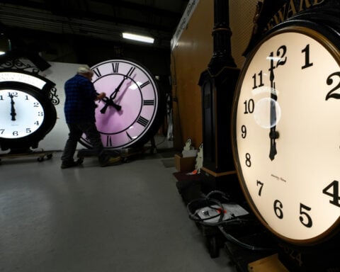 Trump urges calls to Arkansas Sen. Tom Cotton in push for permanent daylight saving time