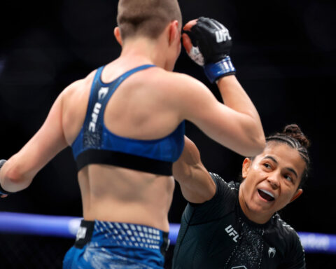 Silva unanimously outpoints Cong to claim the UFC women’s flyweight championship