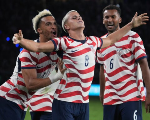 Cavan Sullivan -- just 17 years old -- becomes youngest USMNT player to score in 3-0 win vs. Mexico