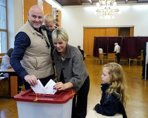 Latvian PM on track to lead pro-Ukraine coalition after election win