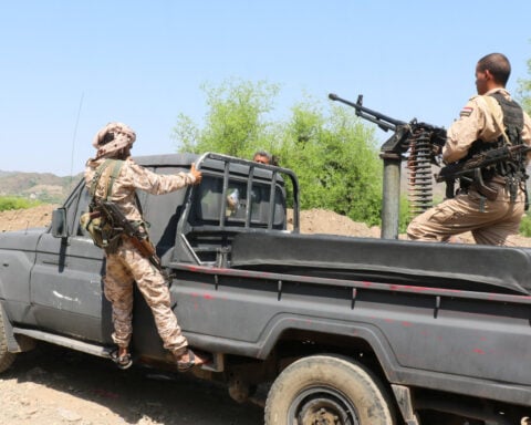 Yemeni government launches offensive to seize all areas from Iran-backed Houthis