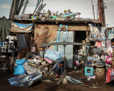 As Iran war smolders, shunned Eritrea looks to come in from the cold