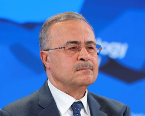 Oil market turmoil could last for years, executives say 