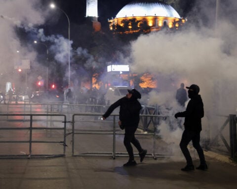 Protesters clash with police over Kosovo war crimes court law
