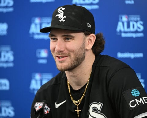 White Sox surge past Guardians 4-3 to take 2-0 lead in ALDS and move within 1 win of ALCS