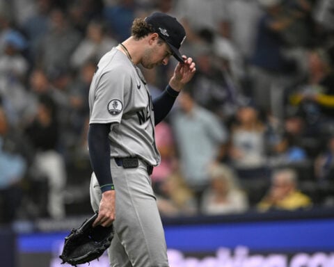 Yankees make 4 errors in sloppy playoff loss to Rays that leaves them on brink of elimination