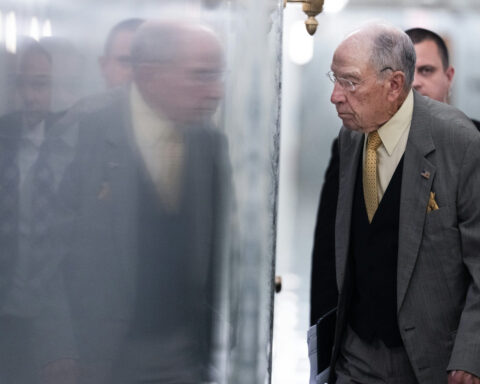 Why older lawmakers may wait too long to step aside