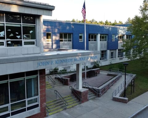 3 Boston middle school students taken to hospital after ingesting "unknown substance"
