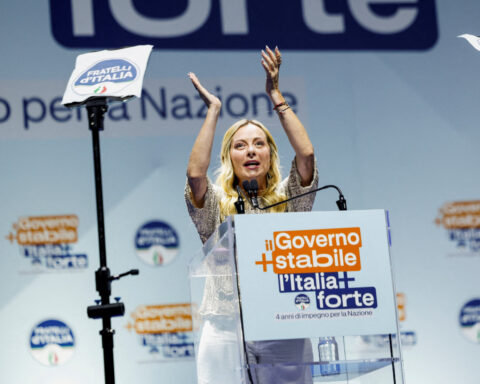 Italy's electoral reform clears initial confidence vote hurdle