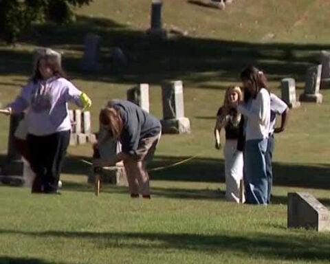 ‘They’re seen': Kentucky students help locate unmarked graves at St. Louis Cemetery