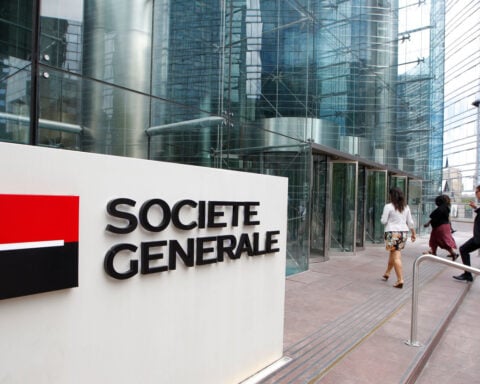 European bank shares fall as bond yields surge, spreads widen