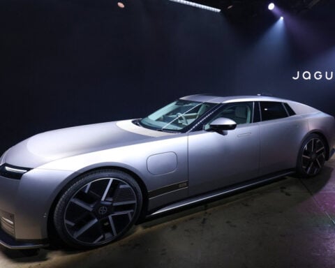 Jaguar unveils electric car in gamble on US tech millionaires