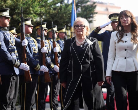 Kosovo parliament elects new president, avoiding snap election