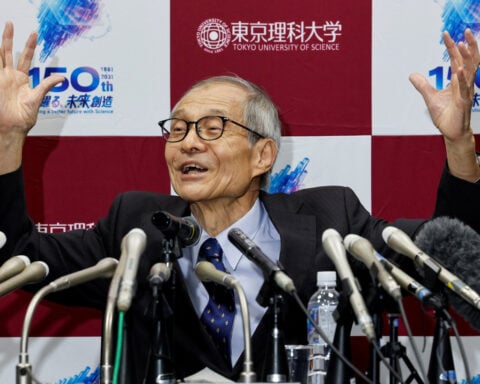 Nobel chemistry prize goes to pair who solved mystery of 'mirror image' molecules