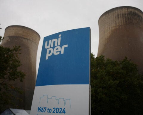 Apollo submits non-binding bid for German energy firm Uniper, sources say