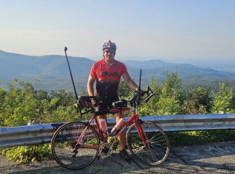 Kentucky pastor completes 850-mile bike ride to raise money for church food pantry