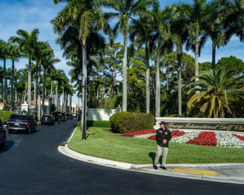 Trump proposes Camp David-style presidential retreat at his private Florida golf club