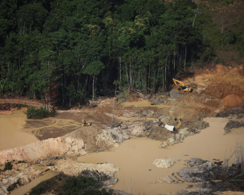 Encroaching energy, mine concessions threaten protected ecosystems, research shows