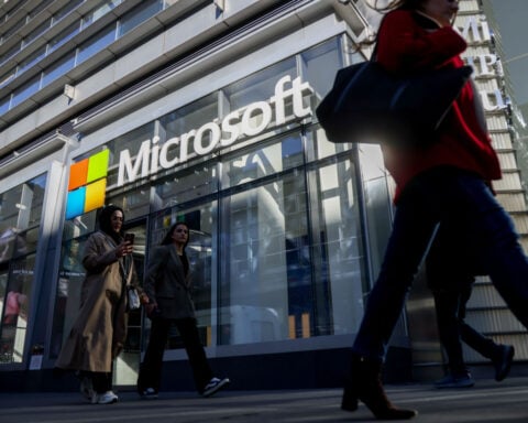 Trump admin bars Microsoft and other tech companies from seeking permanent residency for foreign workers