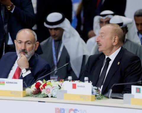 Armenia, Azerbaijan discuss stepping up search for war missing