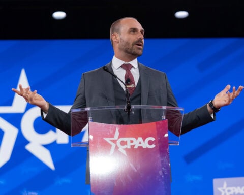 Brazilian judge issues arrest warrant for Eduardo Bolsonaro, brother of a presidential candidate