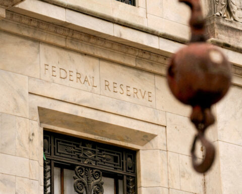 Fed says household income, wealth, debt stress rose from 2022 to 2025
