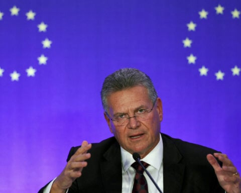EU says it agrees with China to halve hybrid vehicle exports to EU