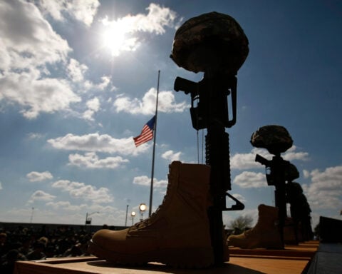 Is it legal for the US to livestream the Fort Hood shooter's execution?
