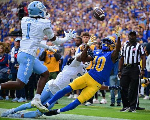 Billy Edwards Jr. helps UNC beat No. 25 Pitt 21-17, gives Belichick first win against a ranked foe