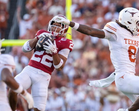 Oklahoma upsets No. 1 Texas on Tate Sandell's game-ending 47-yard field goal