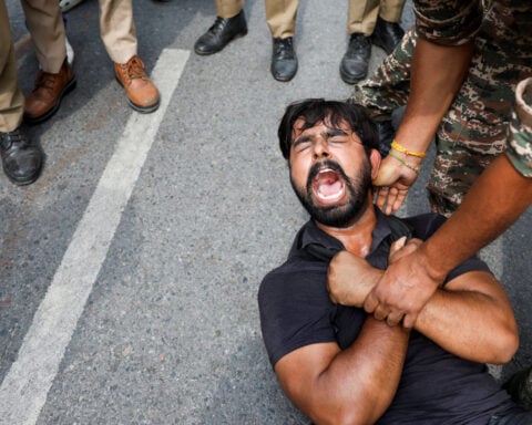 Protesters seeking India election chief's ouster detained, as 'cockroach' leaders released