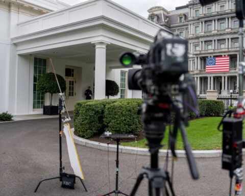 Trump’s DOJ probes major TV networks over response to White House ban of CNN
