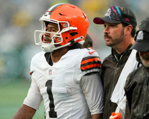 Browns rookie wide receiver KC Concepcion ruled out after helmet-to-helmet hit by Jets' Fitzpatrick