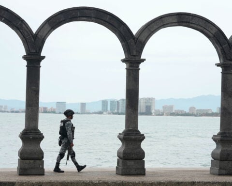 Hurricane Simon pounds resorts and vulnerable towns along Mexico’s Pacific coast