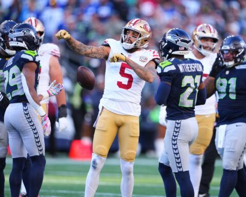 Brock Purdy leads 2 late scoring drives to deliver a 32-29 win for the 49ers over the Seahawks