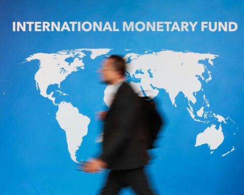IMF warns of slowing Asian growth, spillover from rising yields