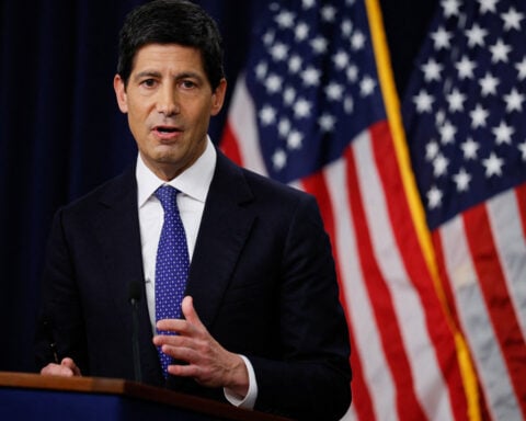 Warsh's quest for quiet Fed gets vocal pushback