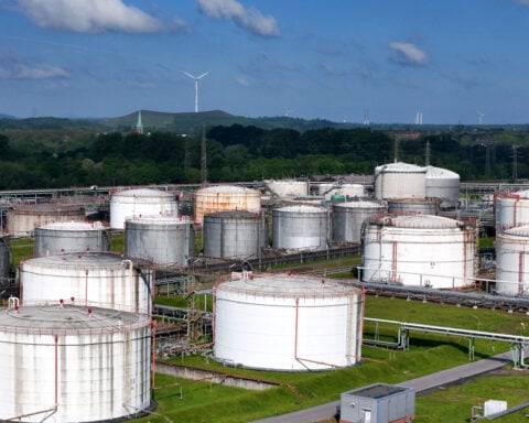 IEA to speed up oil stocks release including over 20 million barrels of diesel