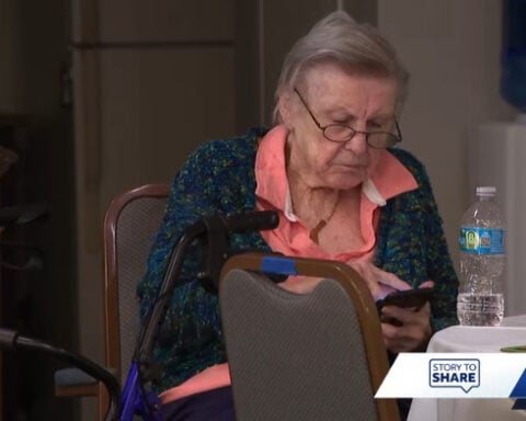 Florida high school seniors teach older adults how to use technology internationally